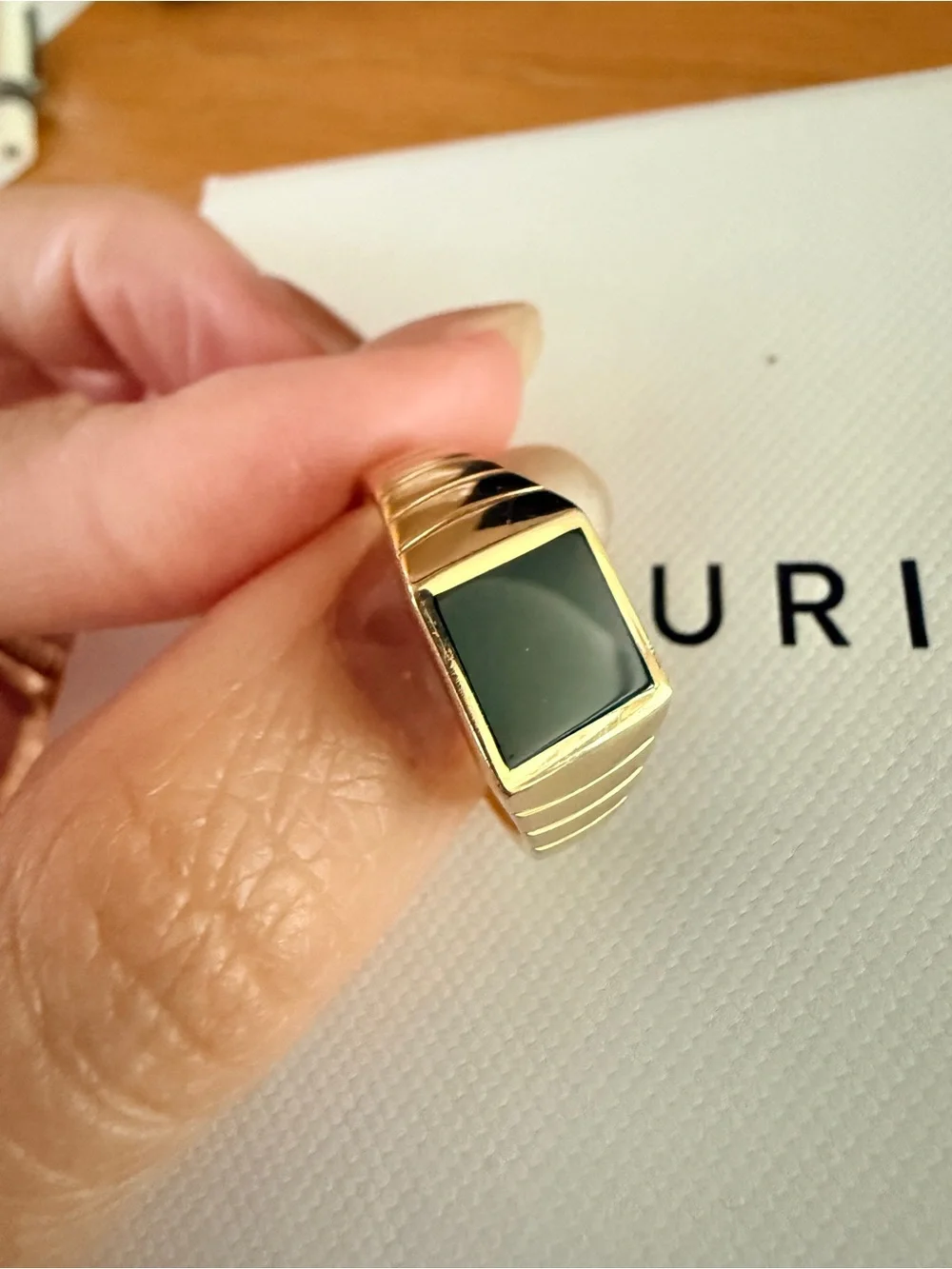 Mejuri black onyx